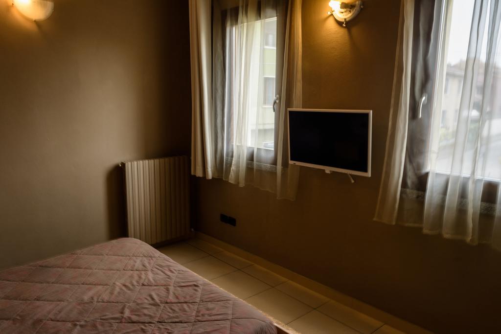 Bed And Breakfast Linate Peschiera Borromeo Kamer foto