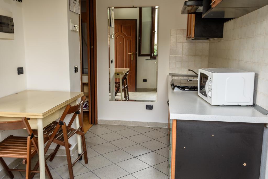 Bed And Breakfast Linate Peschiera Borromeo Buitenkant foto