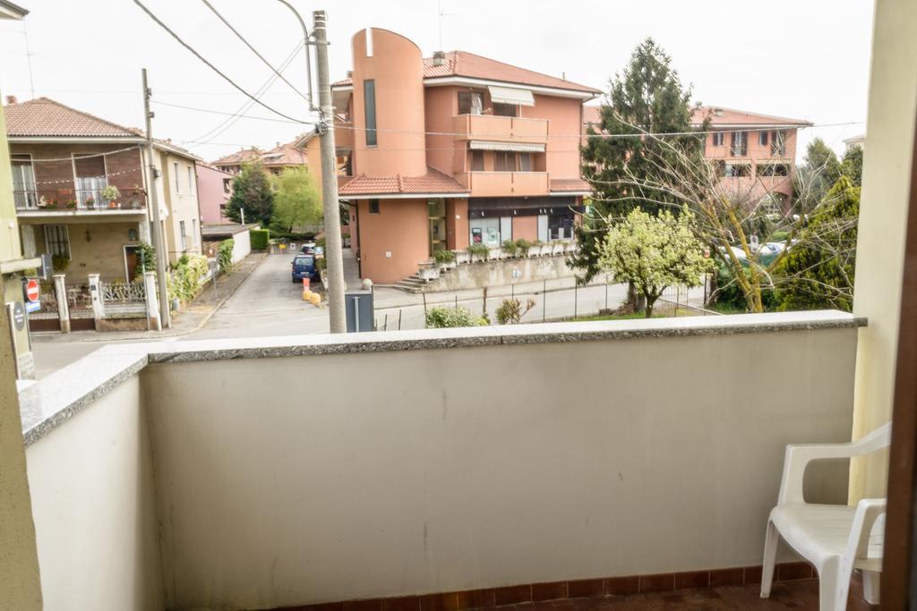 Bed And Breakfast Linate Peschiera Borromeo Buitenkant foto