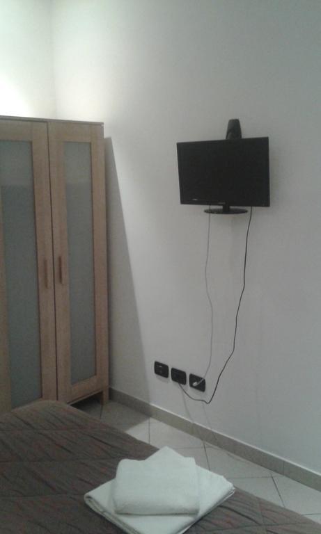 Bed And Breakfast Linate Peschiera Borromeo Buitenkant foto